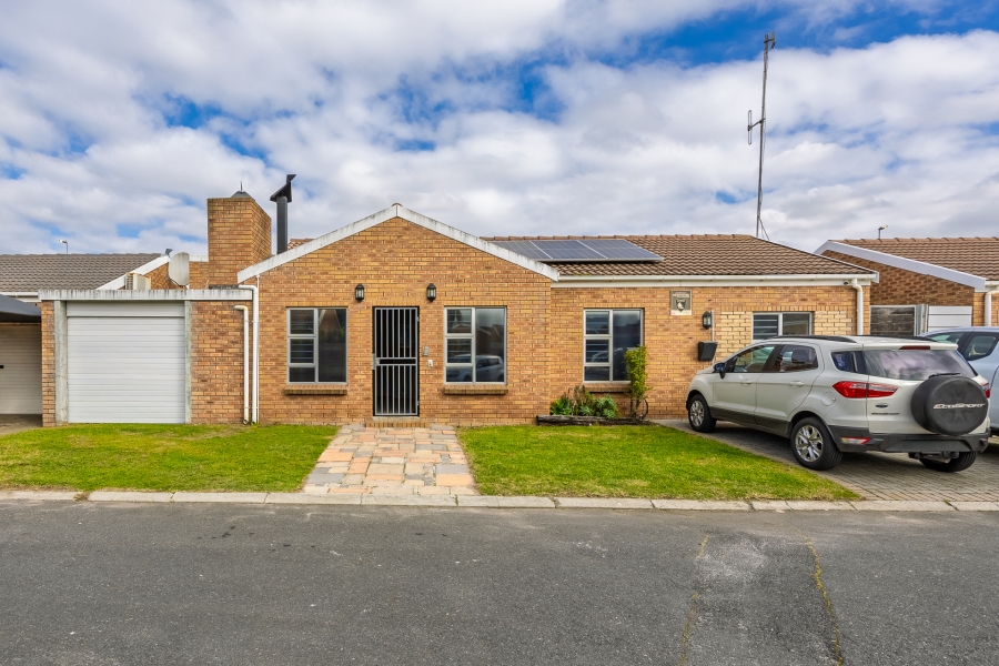 3 Bedroom Property for Sale in Aurora Western Cape